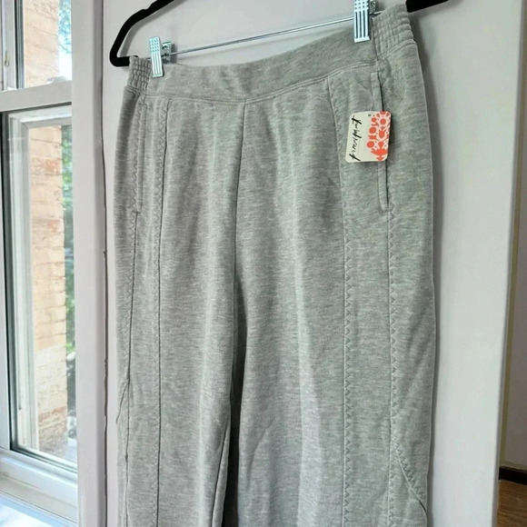 NWT Free People Sprint To The Finish Pants Sweatpants Joggers Baggy FP Movement - Picture 9 of 14